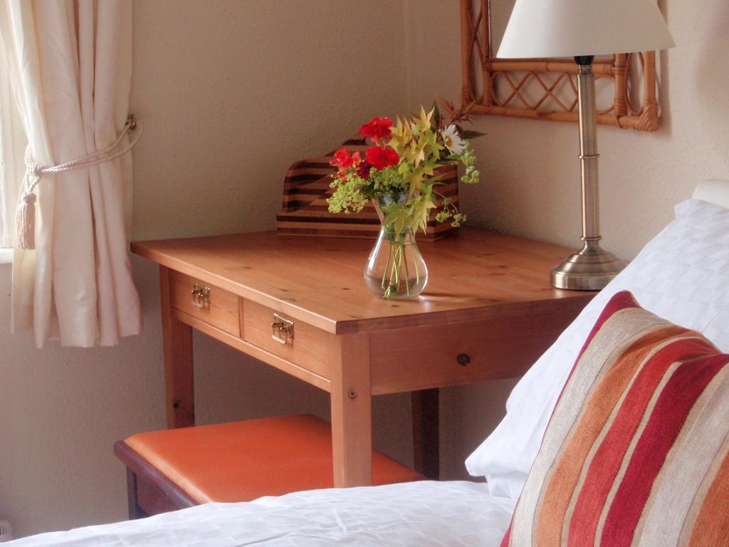 مبيت وإفطار Bampton  Weston House الغرفة الصورة