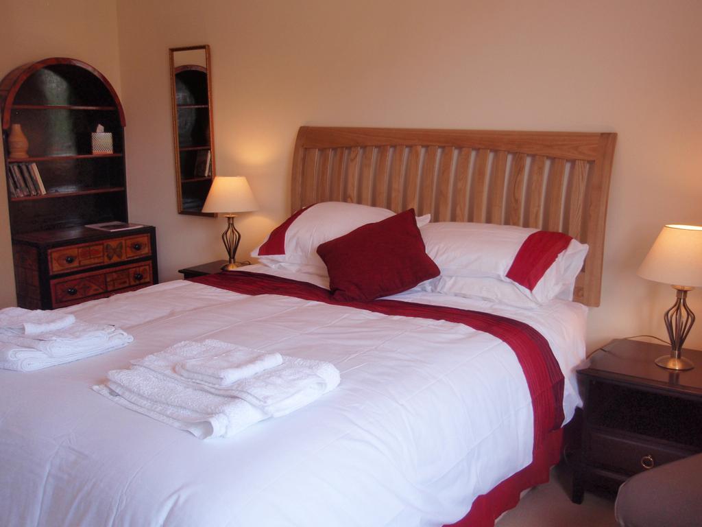 مبيت وإفطار Bampton  Weston House الغرفة الصورة